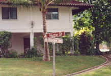 Fort Kobbe-Recognize this Street.jpg (66224 bytes)